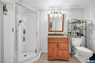 1061 Roosevelt Ave, New Milford, NJ 07646 - Photo 35