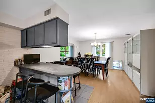 1061 Roosevelt Ave, New Milford, NJ 07646 - Photo 15