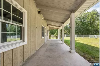 193 Pulis Avenue, Franklin Lakes, NJ 07417 - Photo 37