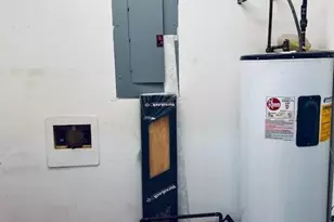 75 Liberty B-17, Jersey City, NJ 07306 - Photo 11