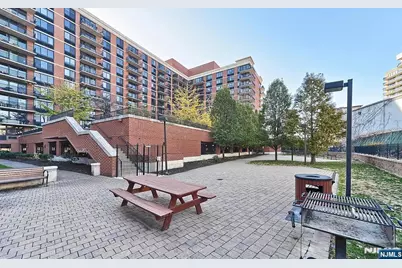 689 Luis Munoz Marin Boulevard 1010 #1010, Jersey City, NJ 07310 - Photo 39