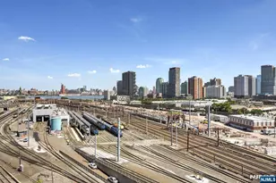 689 Luis Munoz Marin Blvd 1010, Jersey City, NJ 07310 - Photo 37