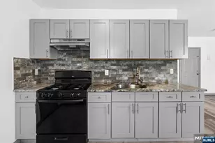 143 Valley Road 2L, Montclair, NJ 07042 - Photo 9