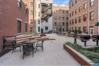 167 Wayne Street T104 #T104, Jersey City, NJ 07302 - Photo 33