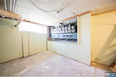 48 8th Avenue, Passaic, NJ 07055 - Photo 39