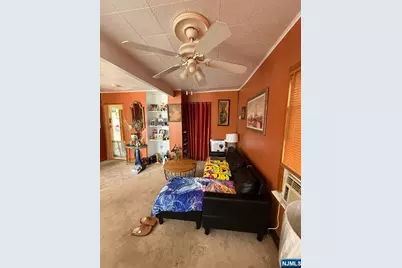 387 Hobart Avenue, Haledon, NJ 07508 - Photo 19