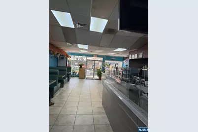 291 8th Street, Prospect Park, NJ 07508 - Photo 5