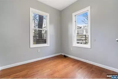 87 Columbia 3 #3, Newark, NJ 07106 - Photo 7