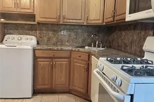 309 President St, Saddle Brook Township, NJ 07663 - Photo 5