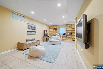 26 Chestnut, Cedar Grove, NJ 07009 - Photo 39