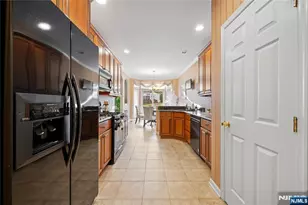 26 Chestnut, Cedar Grove, NJ 07009 - Photo 17