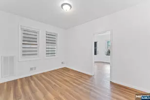 595 15th Ave, Newark, NJ 07103 - Photo 29