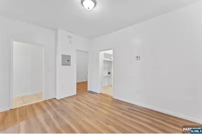 595 15th Avenue, Newark, NJ 07103 - Photo 31