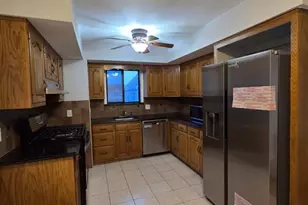 730 5th Street 2nd Floor, Carlstadt, NJ 07072 - Photo 3