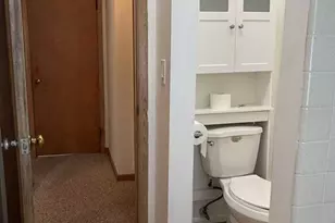 211 Paterson Ave 2nd Fl, Midland Park, NJ 07432 - Photo 13