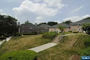 5 Heights Road G-1, Ridgewood, NJ 07450 - Photo 1