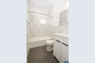 776 Bergen Street 2L #2L, Newark, NJ 07108 - Photo 23