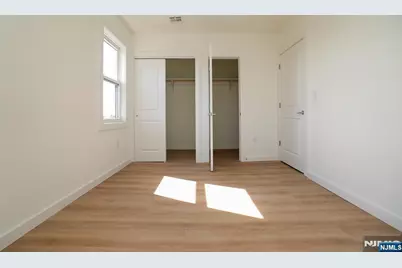 776 Bergen Street 2L #2L, Newark, NJ 07108 - Photo 17