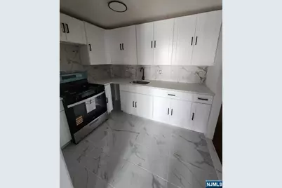316 S Orange Avenue 2N #2N, Newark, NJ 07103 - Photo 7