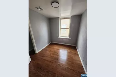 316 S Orange Avenue, Newark, NJ 07103 - Photo 5