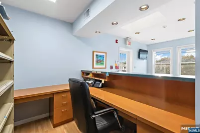 197 So. Washington Ave, Bergenfield, NJ 07621 - Photo 7