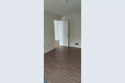 34 Howard Court 34 #34, Newark, NJ 07103 - Photo 5