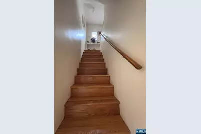 17 Green Court, Lodi, NJ 07644 - Photo 9