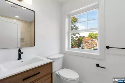 204 Woodland Road, New Milford, NJ 07646 - Photo 33