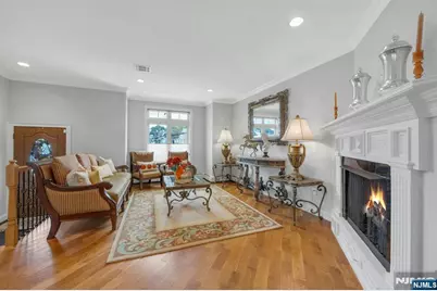 440 Morningside Avenue B #B, Fairview, NJ 07022 - Photo 3