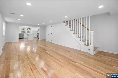 206 Linden Avenue, Verona, NJ 07044 - Photo 3