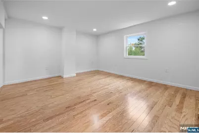 206 Linden Avenue, Verona, NJ 07044 - Photo 11