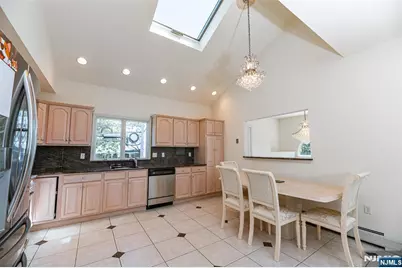 499 Morse Avenue, Ridgefield, NJ 07657 - Photo 19