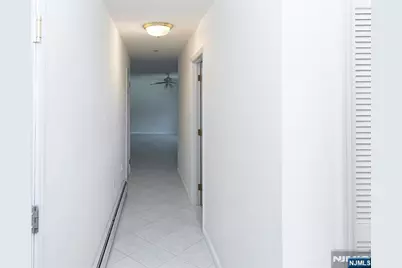 499 Morse Avenue, Ridgefield, NJ 07657 - Photo 13