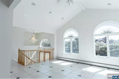 499 Morse Avenue, Ridgefield, NJ 07657 - Photo 17