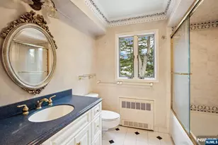 951 Scioto Dr, Franklin Lakes, NJ 07417 - Photo 13