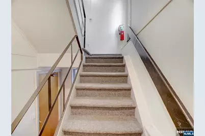 850 Bloomfield Avenue A3 #A3, Montclair, NJ 07042 - Photo 5