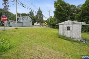 716 Glen, Sparta Township, NJ 07871 - Photo 35