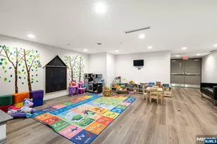 700 Grove Street 9M, Jersey City, NJ 07310 - Photo 15