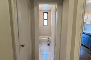 303 Hamilton Pl D4, Hackensack, NJ 07601 - Photo 3