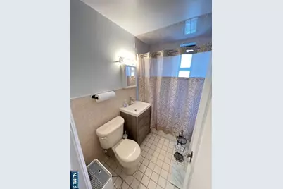 303 Hamilton Place D4 #D4, Hackensack, NJ 07601 - Photo 5