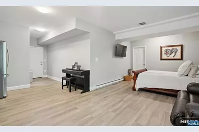 38 Centre Street, Nutley, NJ 07110 - Photo 25