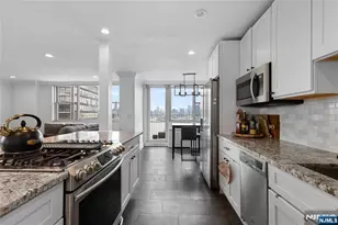 6040 Blvd East 18C, West New York, NJ 07093 - Photo 1