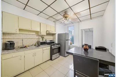 222 47th Street 1st Floor #1st FLOOR, Union City, NJ 07087 - Photo 11