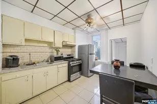 222 47th Street 1st Floor, Union City, NJ 07087 - Photo 11