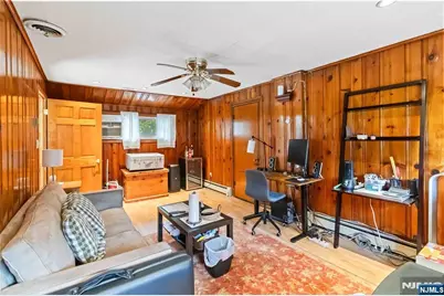 366 Spring Valley Road, Paramus, NJ 07652 - Photo 9