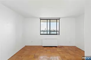 250 Gorge Road 18K, Cliffside Park, NJ 07010 - Photo 11