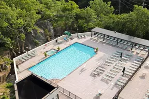 250 Gorge Road 18K, Cliffside Park, NJ 07010 - Photo 27