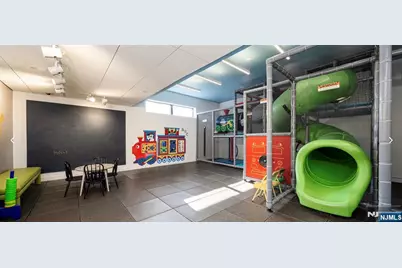 250 Gorge Road 18K #18K, Cliffside Park, NJ 07010 - Photo 25