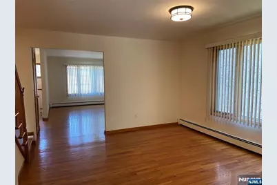 2416 Hammett Avenue A #A, Fort Lee, NJ 07024 - Photo 5