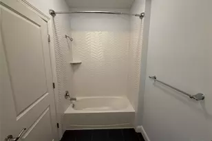 2001 Hudson Terrace 404, Fort Lee, NJ 07024 - Photo 15